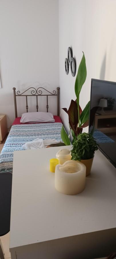 Apartment Quiet Near To The Airport 1 *